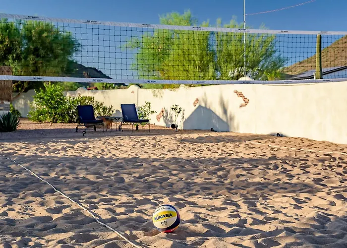 Private Oasis Pickleball Volleyball Sleeps 24 Holiday home *