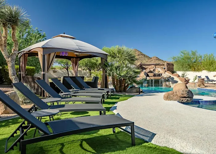 Holiday home Private Oasis Pickleball Volleyball Sleeps 24 Phoenix