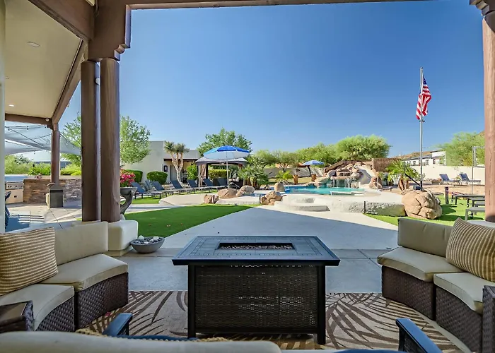 Holiday home Private Oasis Pickleball Volleyball Sleeps 24 *