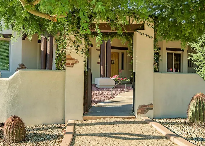 Private Oasis Pickleball Volleyball Sleeps 24 Holiday home Phoenix