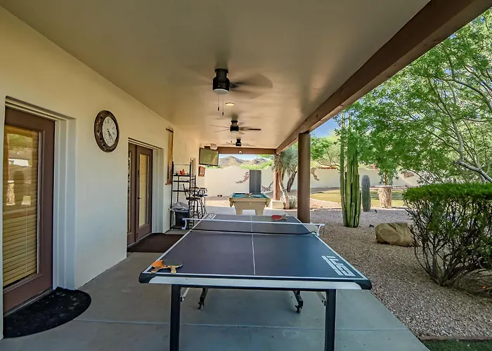 Private Oasis Pickleball Volleyball Sleeps 24 Holiday home *
