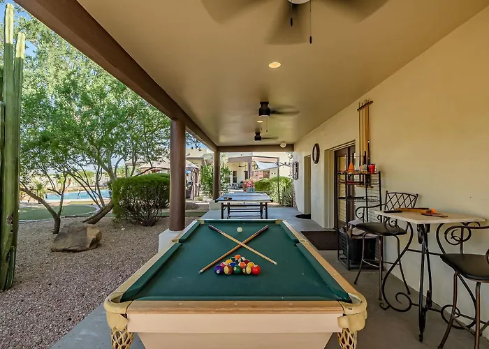 Holiday home Private Oasis Pickleball Volleyball Sleeps 24 Phoenix