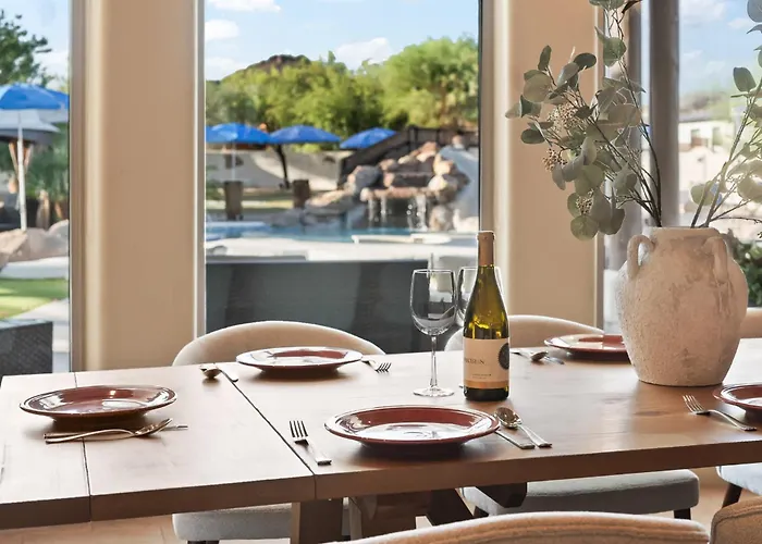 Private Oasis Pickleball Volleyball Sleeps 24 Holiday home Phoenix