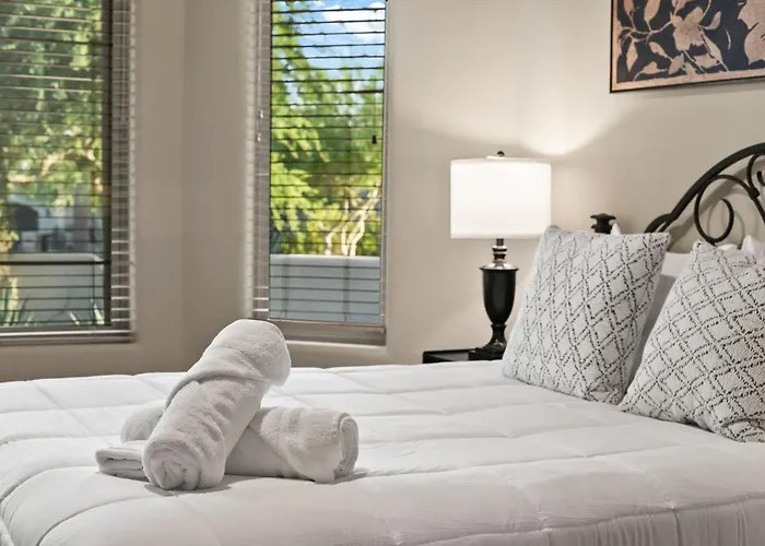 Private Oasis Pickleball Volleyball Sleeps 24 * Phoenix