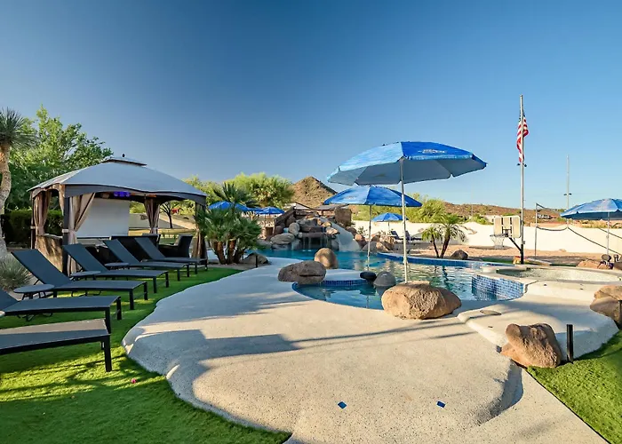 Private Oasis Pickleball Volleyball Sleeps 24 Holiday home Phoenix