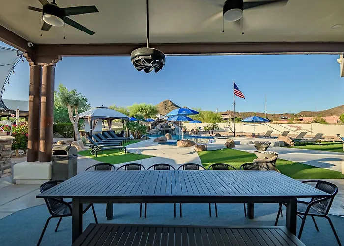 Holiday home Private Oasis Pickleball Volleyball Sleeps 24