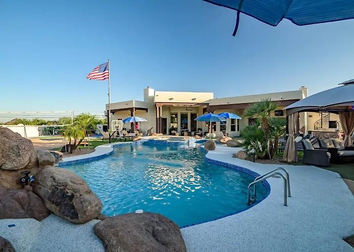 Private Oasis Pickleball Volleyball Sleeps 24 * Phoenix